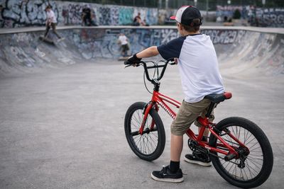 Bmx