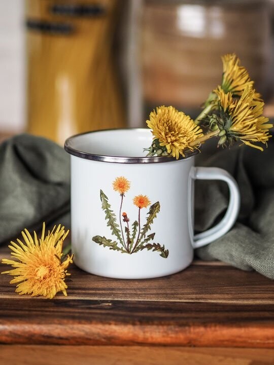Emaille Tasse "Löwenzahn"