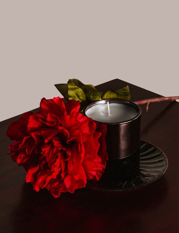 &quot;Special Waves&quot; Luxury Candle