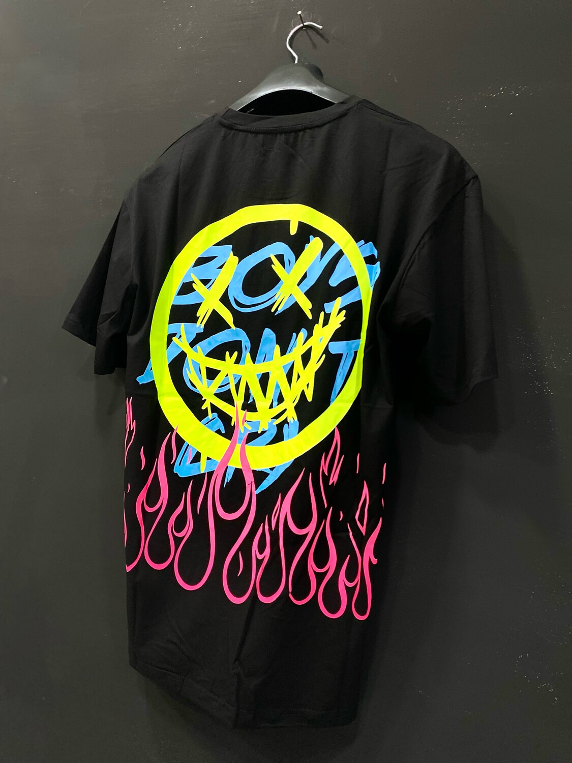 T-shirt smile