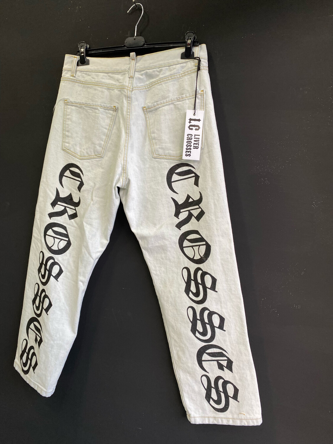 Jeans crosess