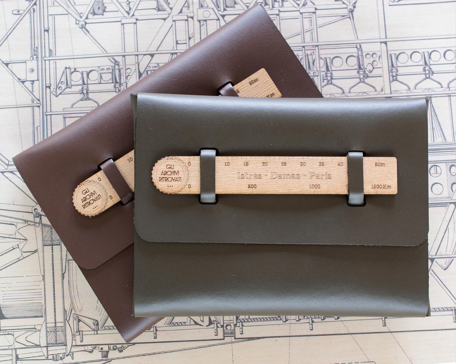 Raccoglitore tascabile - Istres-Damas-Paris