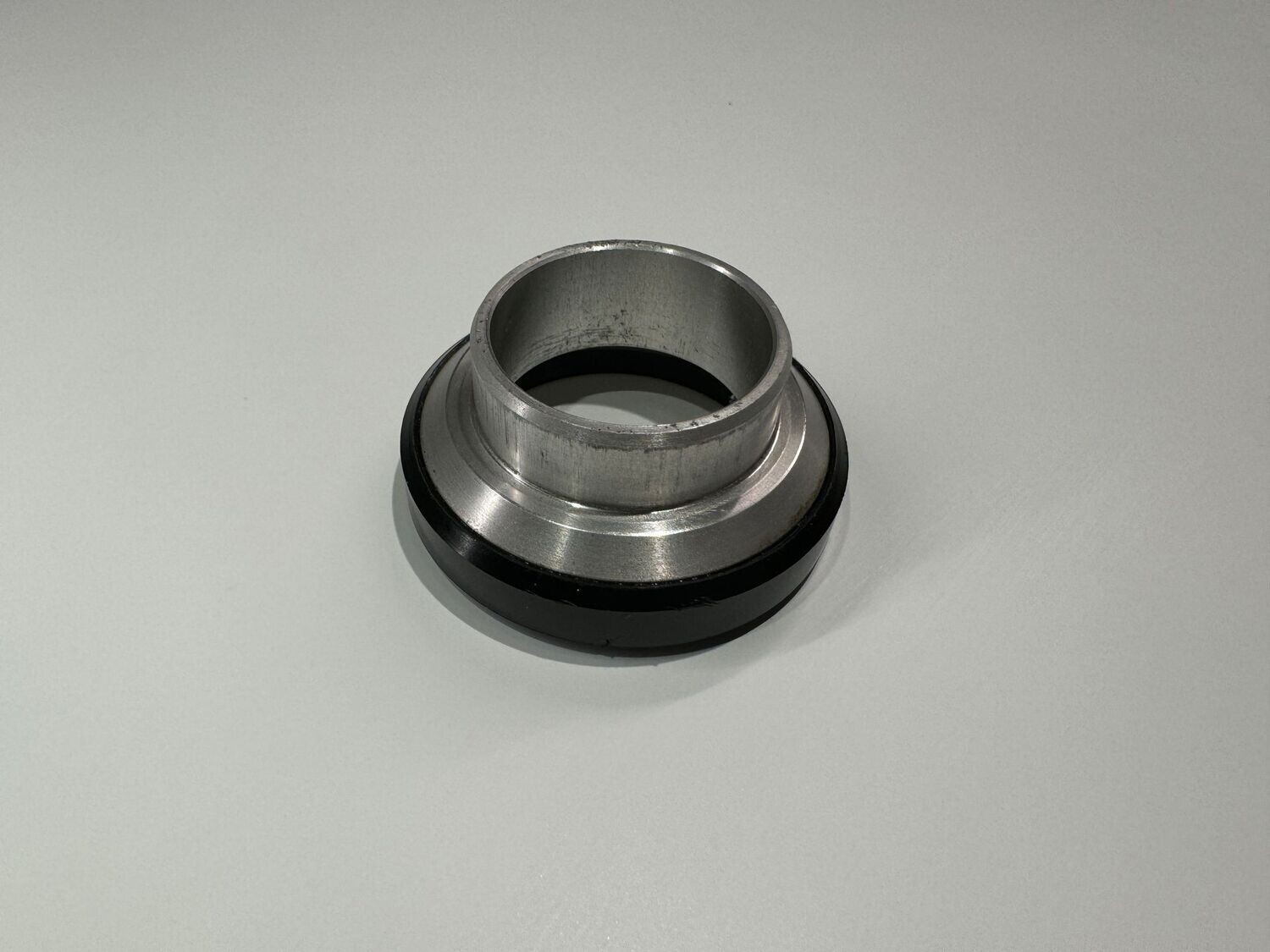 315002 - Mavic 305 / 315 untere Lagerschale 1"