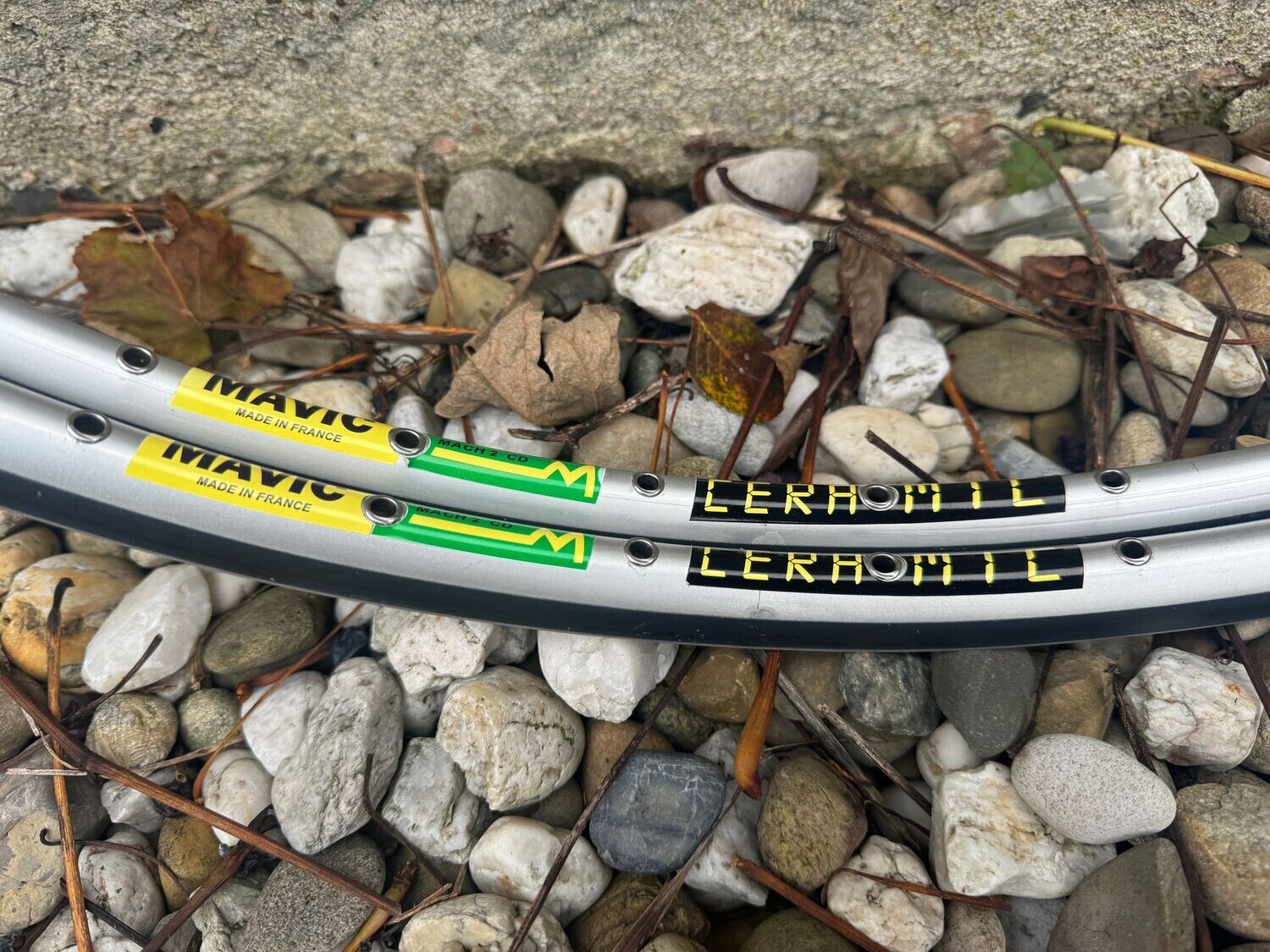 MAVIC Mach 2 Ceramic Rim (pair) / tubular / 28" / 36 hole / VGC
