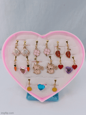 7 PAIR EARRINGS SET - SHINES 7 PAIR EARRINGS SET - SHINES