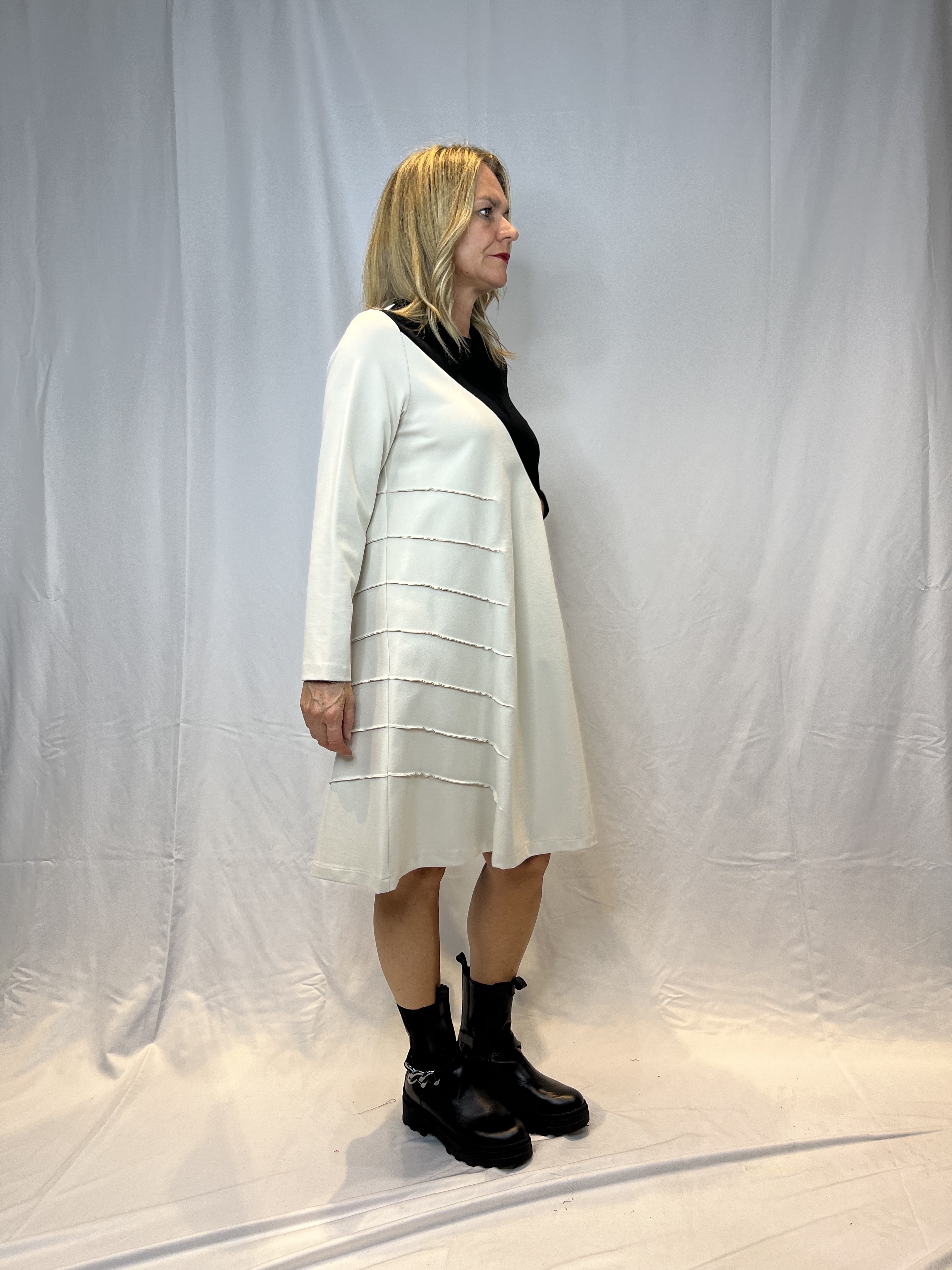 Abito con pinces rovesce Jurerè