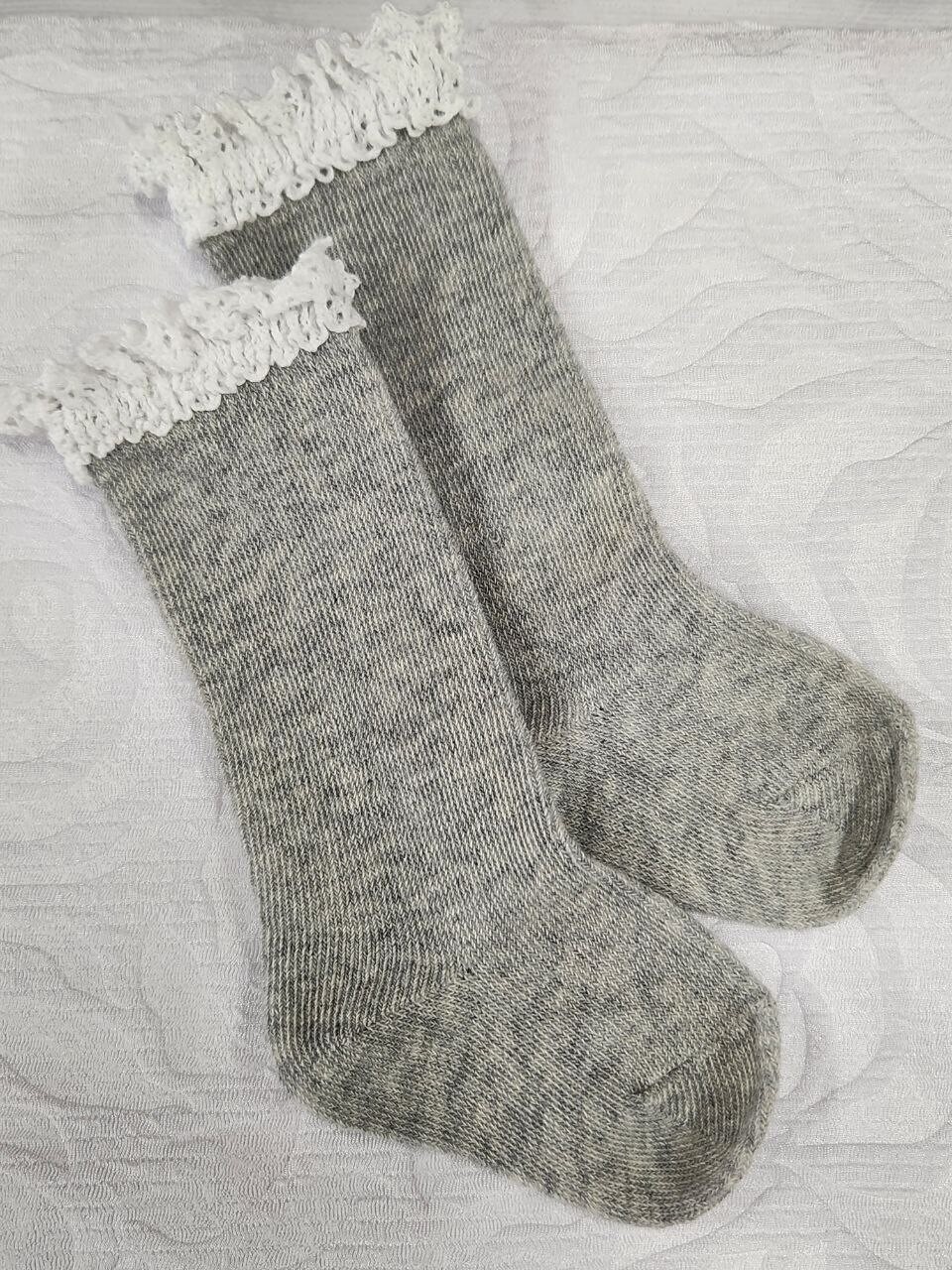 0-6 mo. Gray Lace Socks
