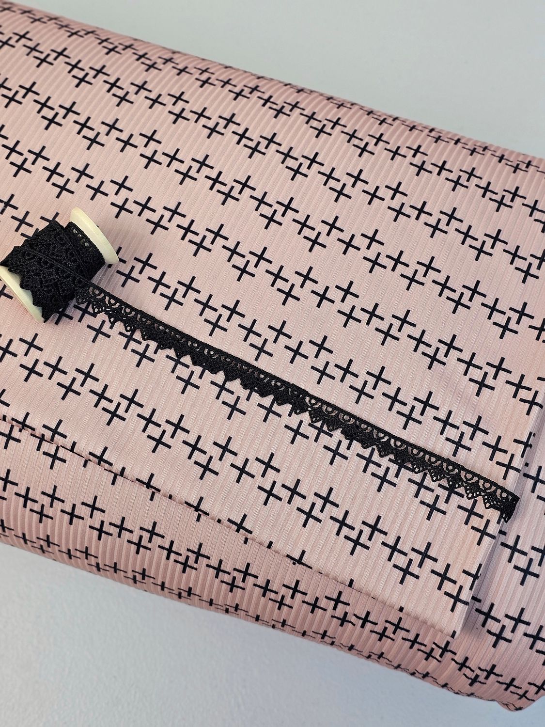*Unique Design* Mini Poly Ribbed Knit Modern Addition Misty Rose