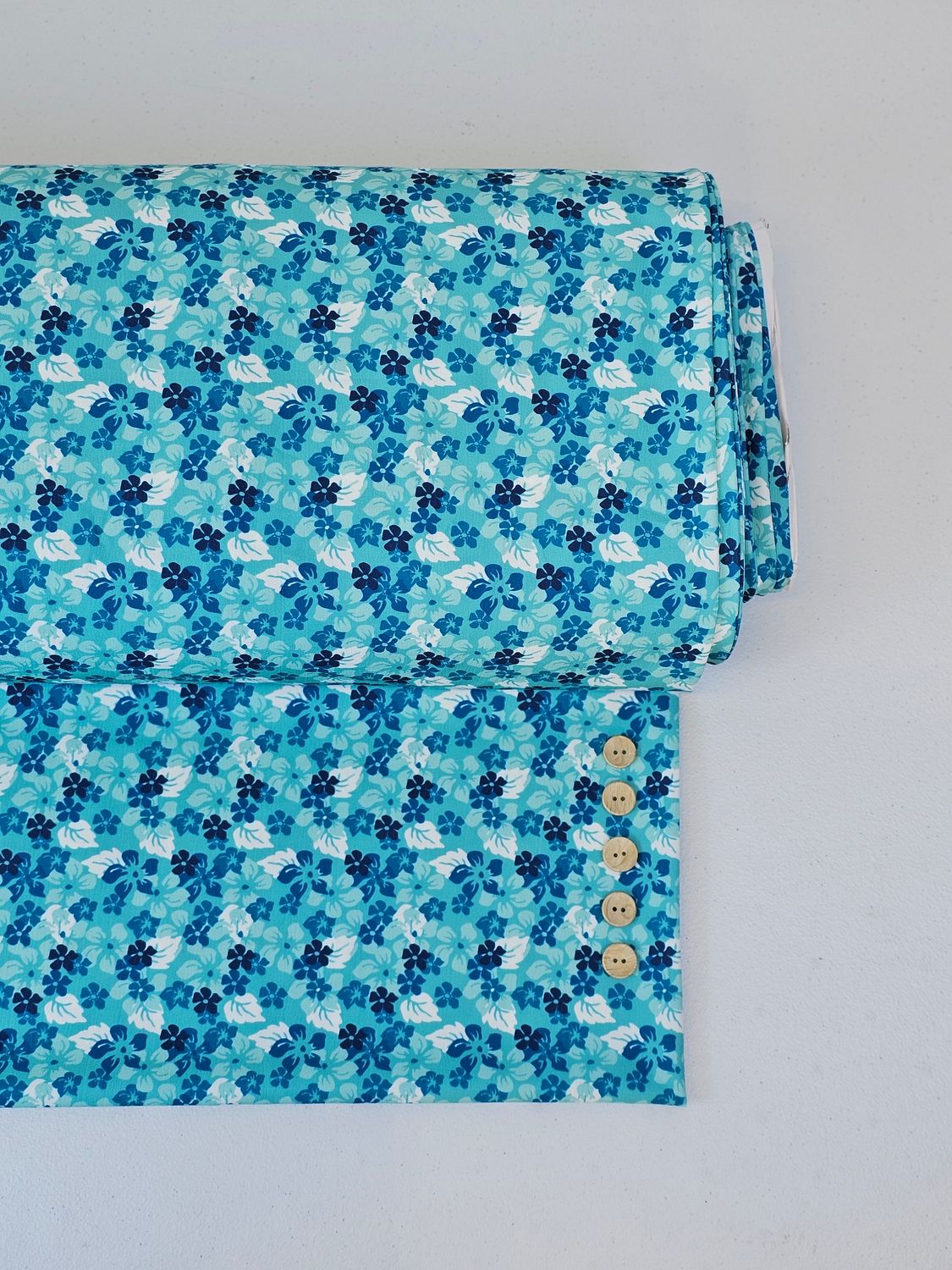 *Unique Design* Cloud Poly Tropical Tranquility Turquoise