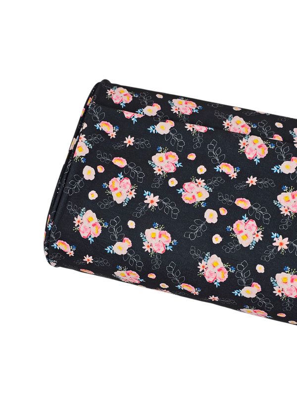 *Unique Design* Cloud Poly Watercolor Whim Black
