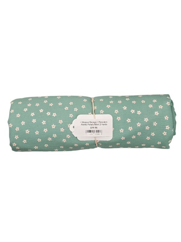 * Unique Design * Pineskin Petite Petals Mint 2 Yards