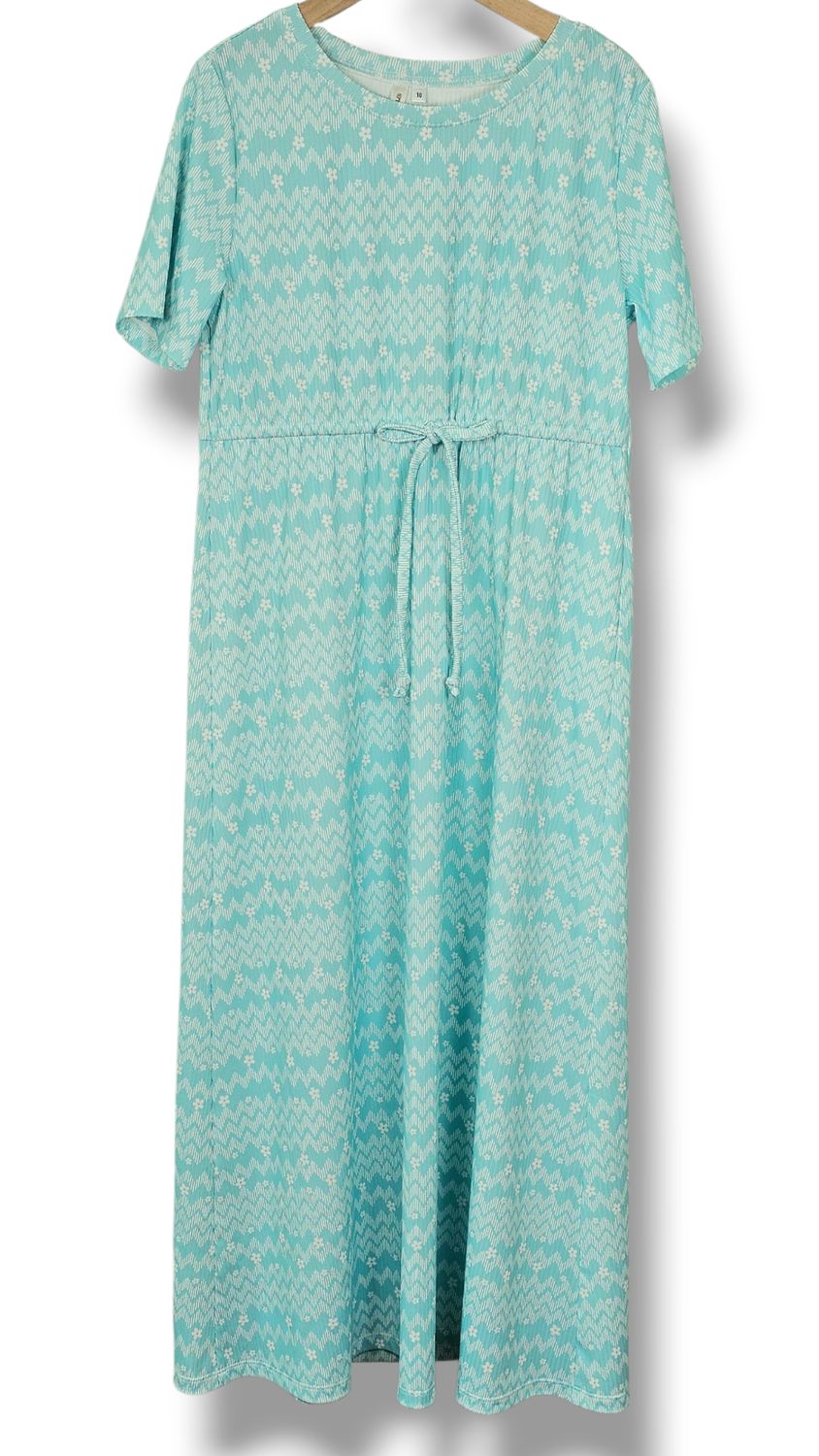 Size 10 Willow Ribbed Knit Sky Blue Chevron Blooms Dress