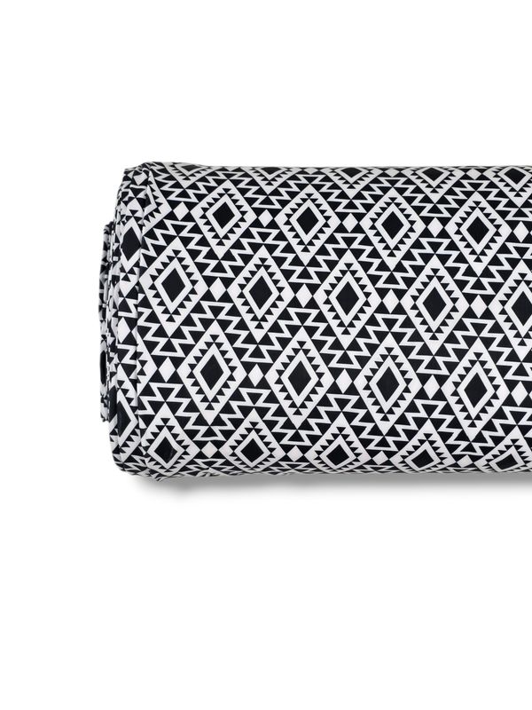 *Unique Design* Tricot Knit Bold Aztec