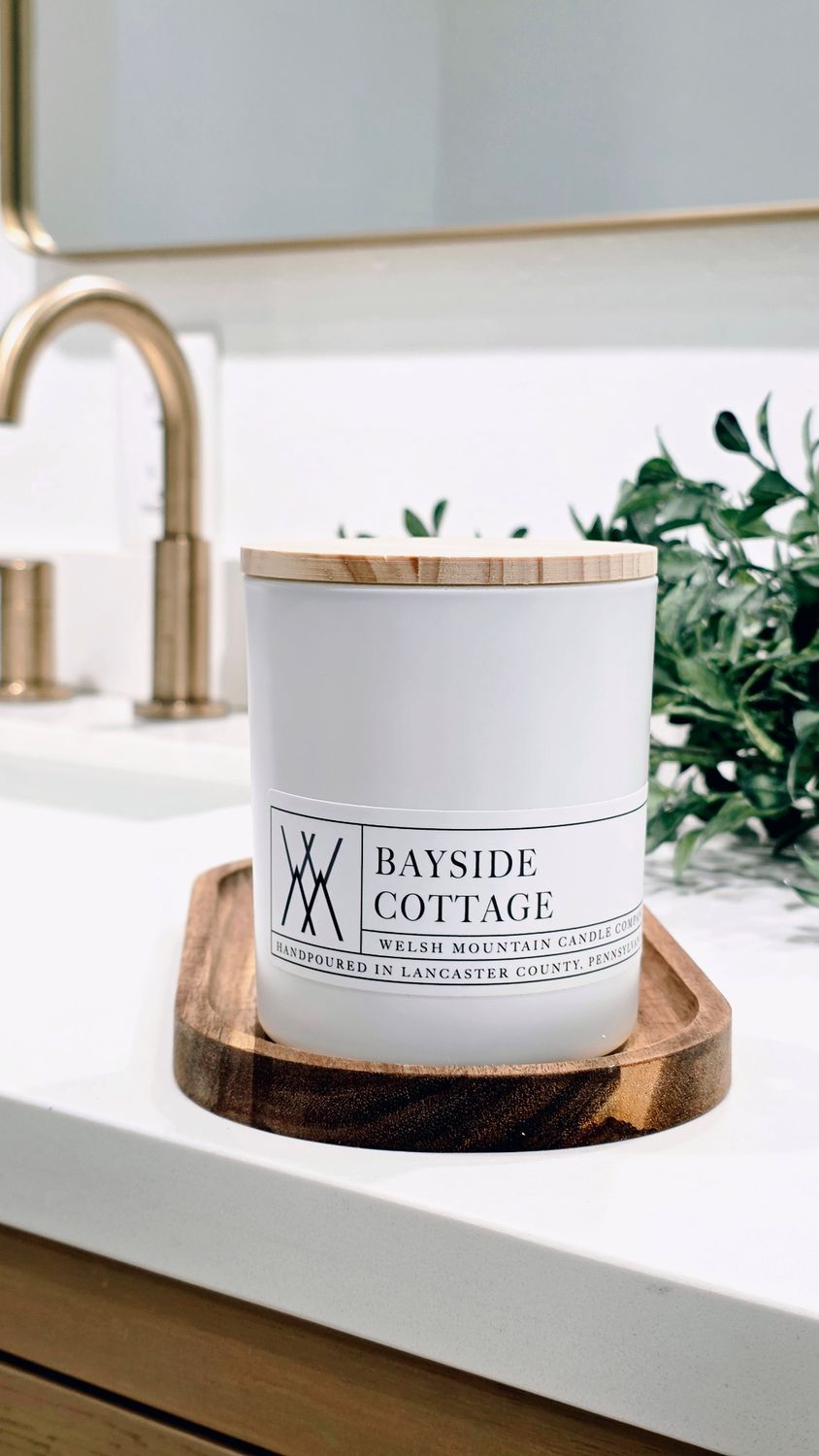 Bayside Cottage Coconut Wax 16 Oz. White Bamboo Lid