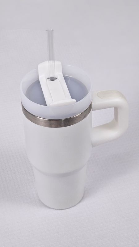 Child&#39;s Tumbler White
