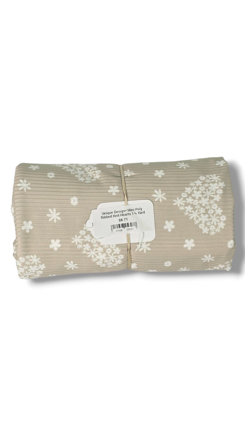 Unique Design* Mini Poly Ribbed Knit Hearts 1¾ Yard