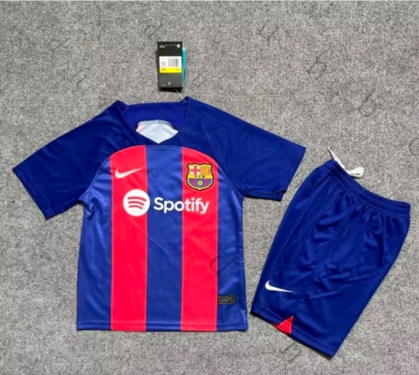Conjunto Barcelona oficial 2023/2024