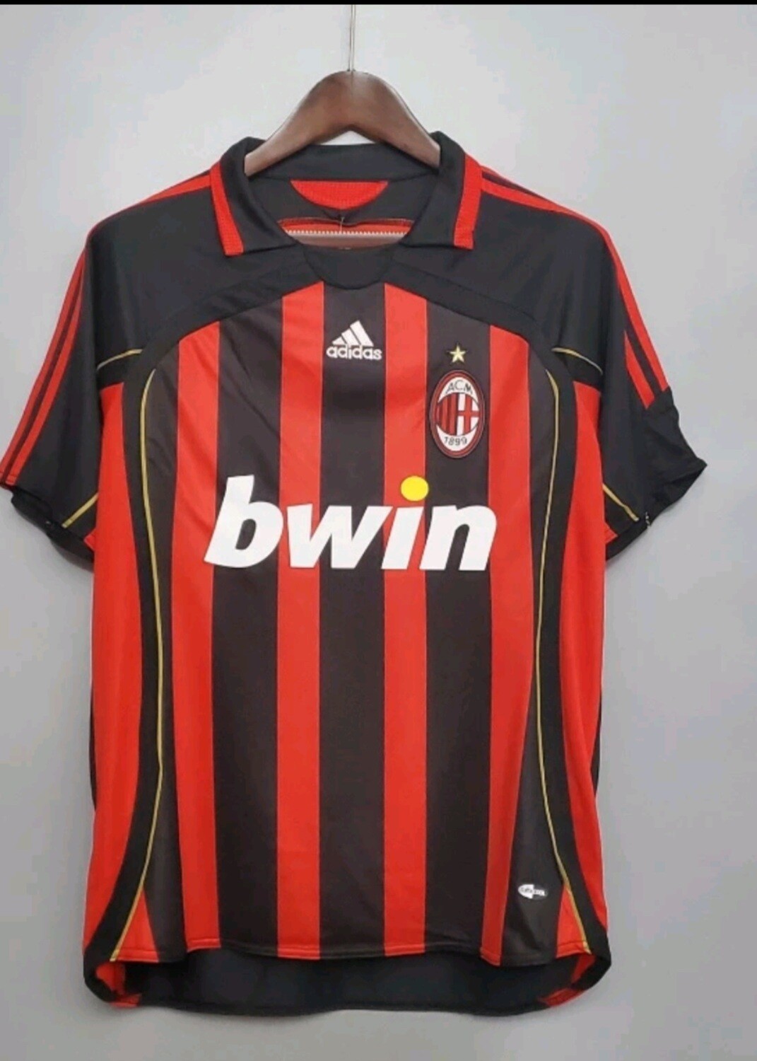 Retro Ac Milan manga corta - Premium Quality Retro Ac Milan manga corta - Premium Quality
