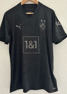 Borussia Dortmund 6