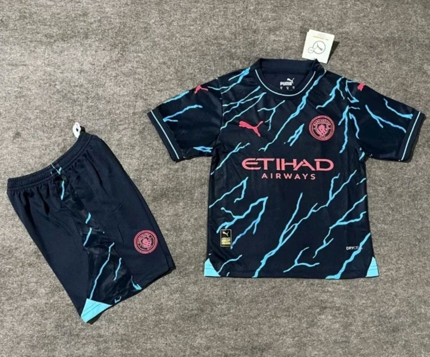 Conjunto Manchester City oscuro 2
