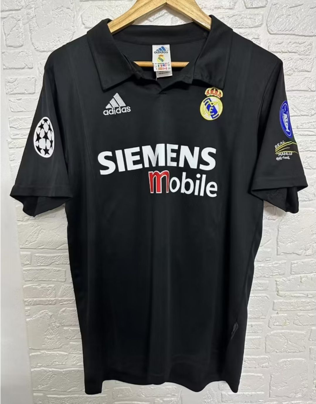 Retro Real Madrid manga corta 02/03 - PREMIUM QUALITY