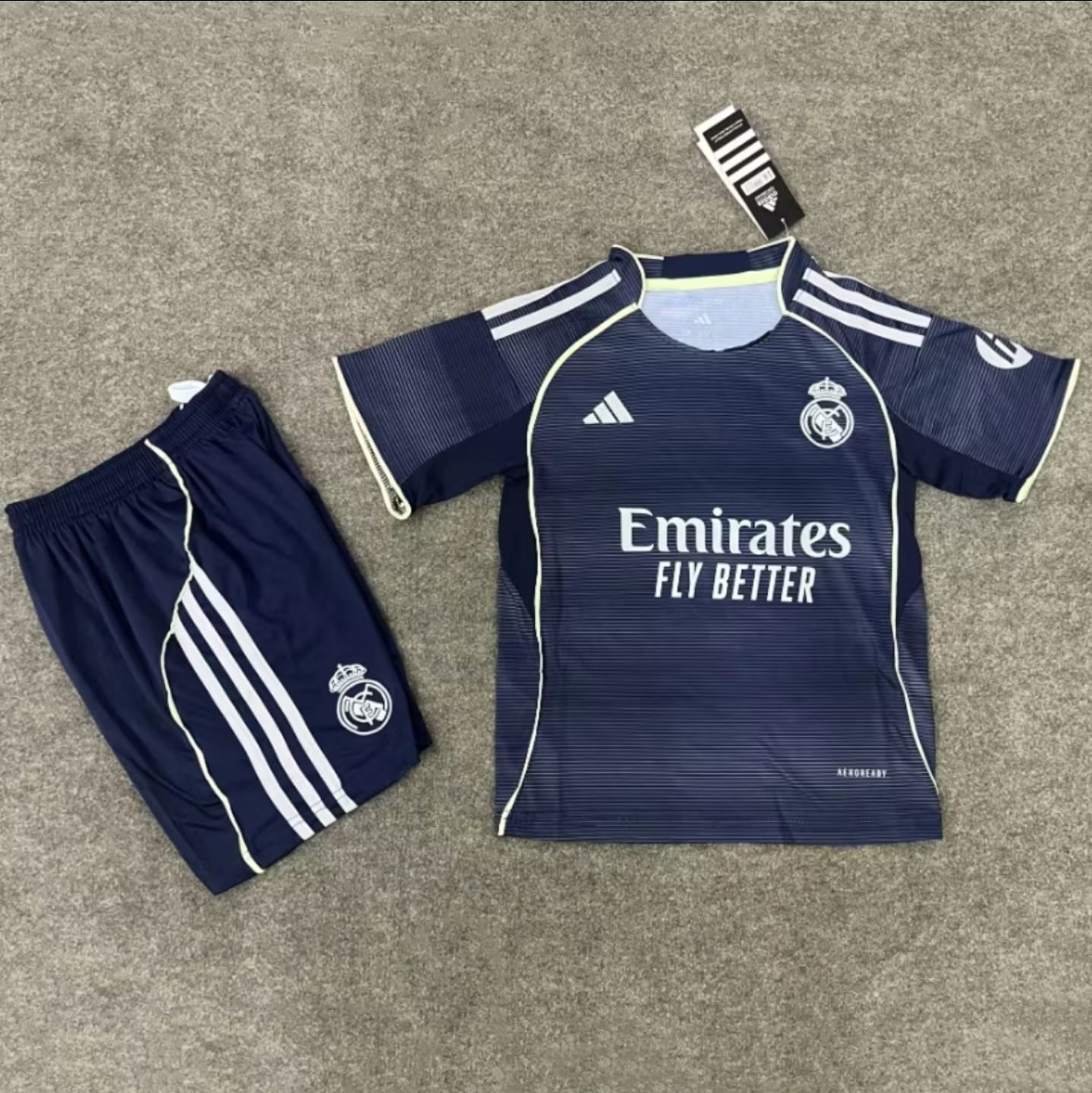 Conjunto Real Madrid 25/26 negro