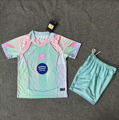 Conjunto Barcelona oficial 2025/2026 celeste Conjunto Barcelona oficial 2025/2026 celeste