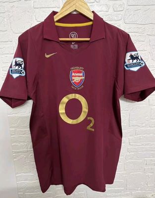 Retro Arsenal temporada 2005-2006 local manga corta - Premium Quality