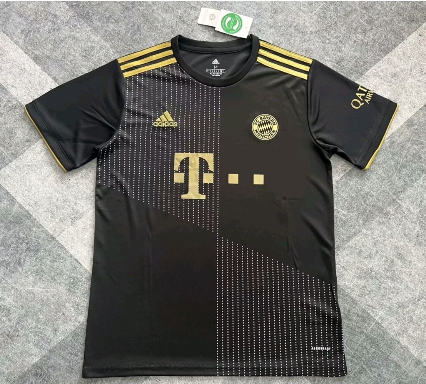 Retro Bayer Munchen version fans 21/22 - Premium