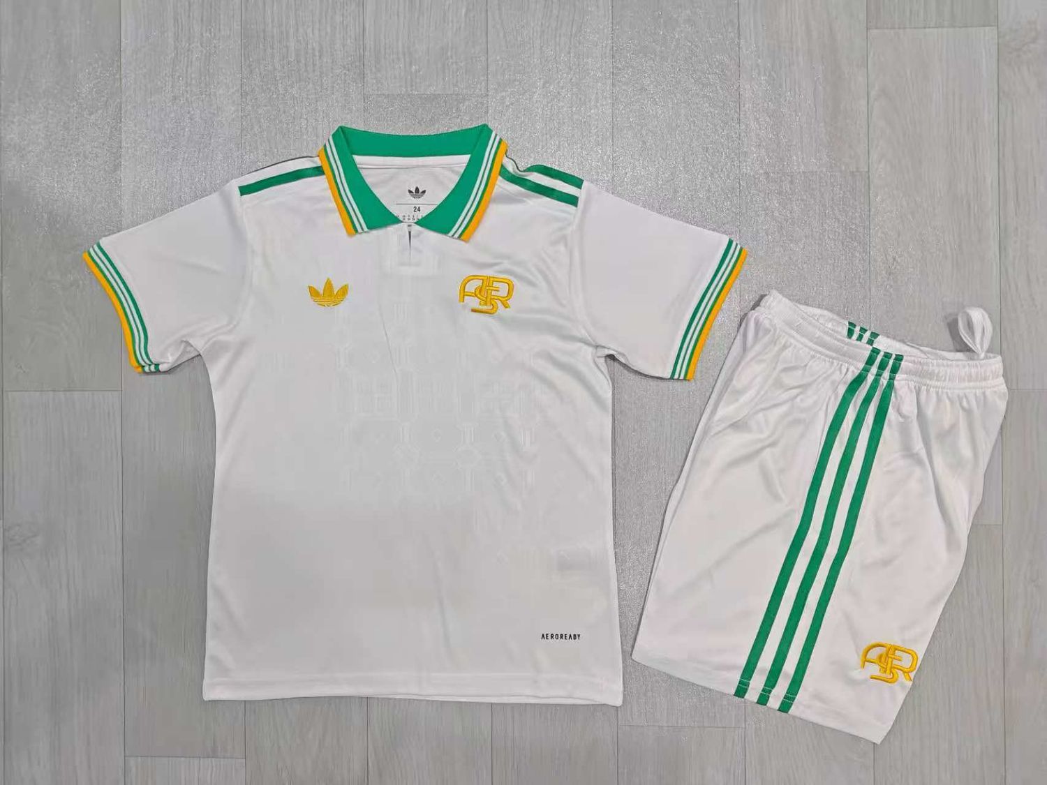 Conjunto Roma Visita (2) 2025/2026 - PREMIUM QUALITY