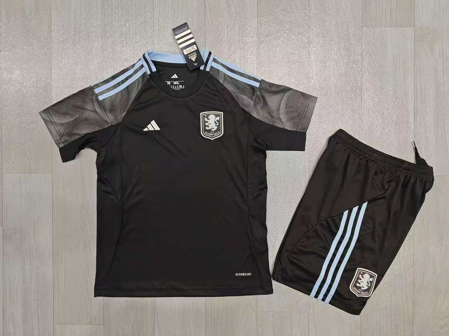 Conjunto Aston Villa Visita 2025/2026 - PREMIUM QUALITY