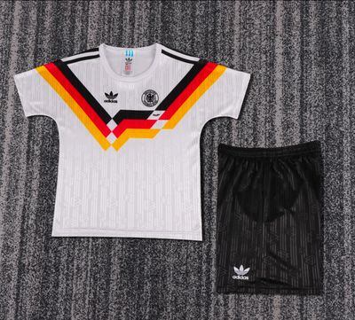 Conjunto Alemania 1990 - Premium Quality Conjunto Alemania 1990 - Premium Quality