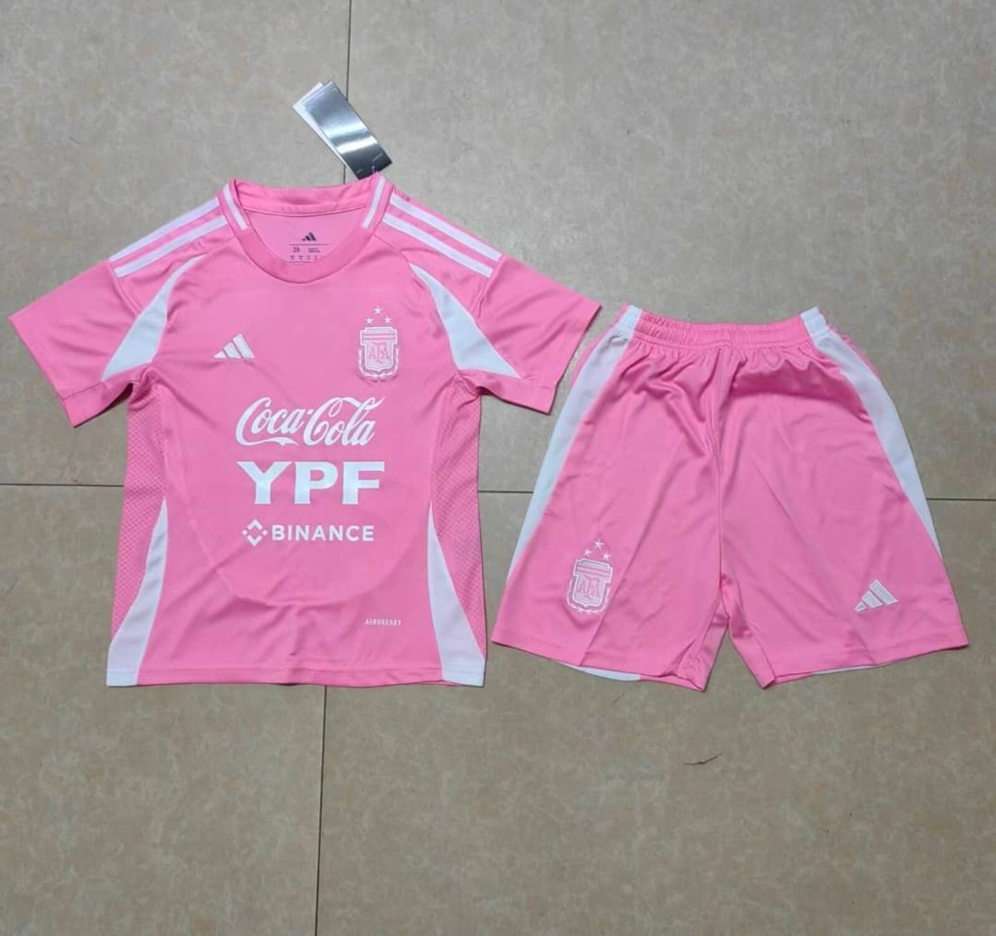 Conjunto Argentina Albiceleste rosado - 2026 - Premium Quality