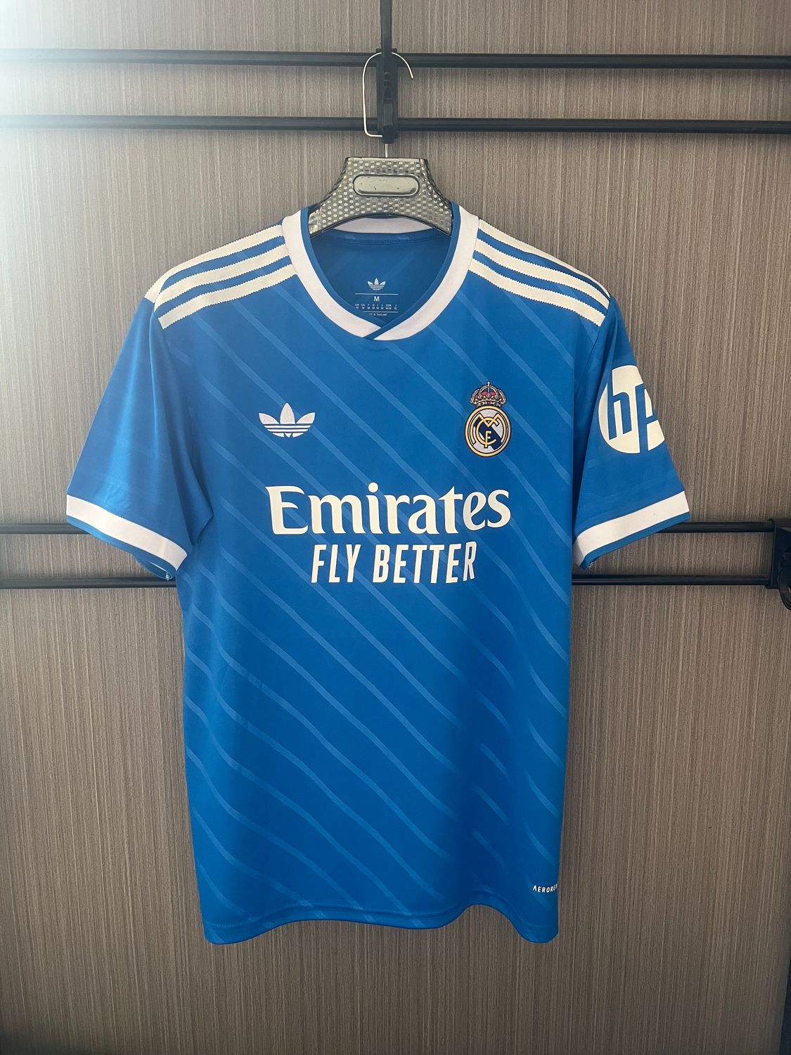 Real Madrid local 2026 azul  manga corta version fans - PREMIUM QUALITY