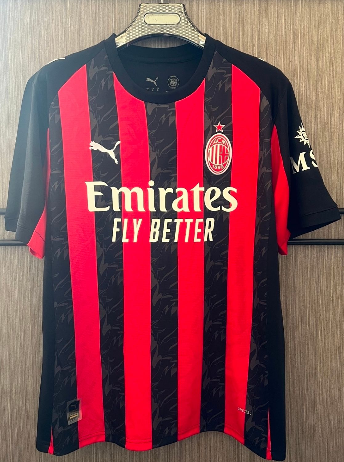 Ac Milan Local 2026 manga corta versión fans - PREMIUM QUALITY Ac Milan Local 2026 manga corta versión fans - PREMIUM QUALITY