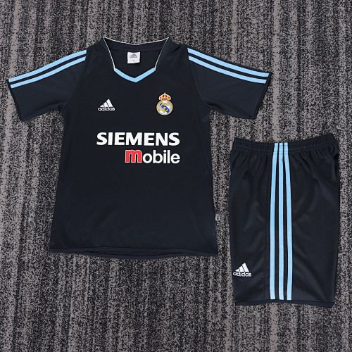 Conjunto Real Madrid retro 2003/2004 negra - Premium quality