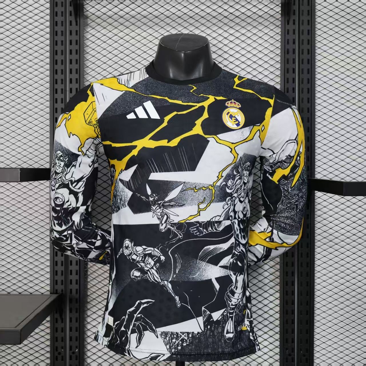 Real Madrid Animé 2026 manga larga version jugador - PREMIUM QUALITY