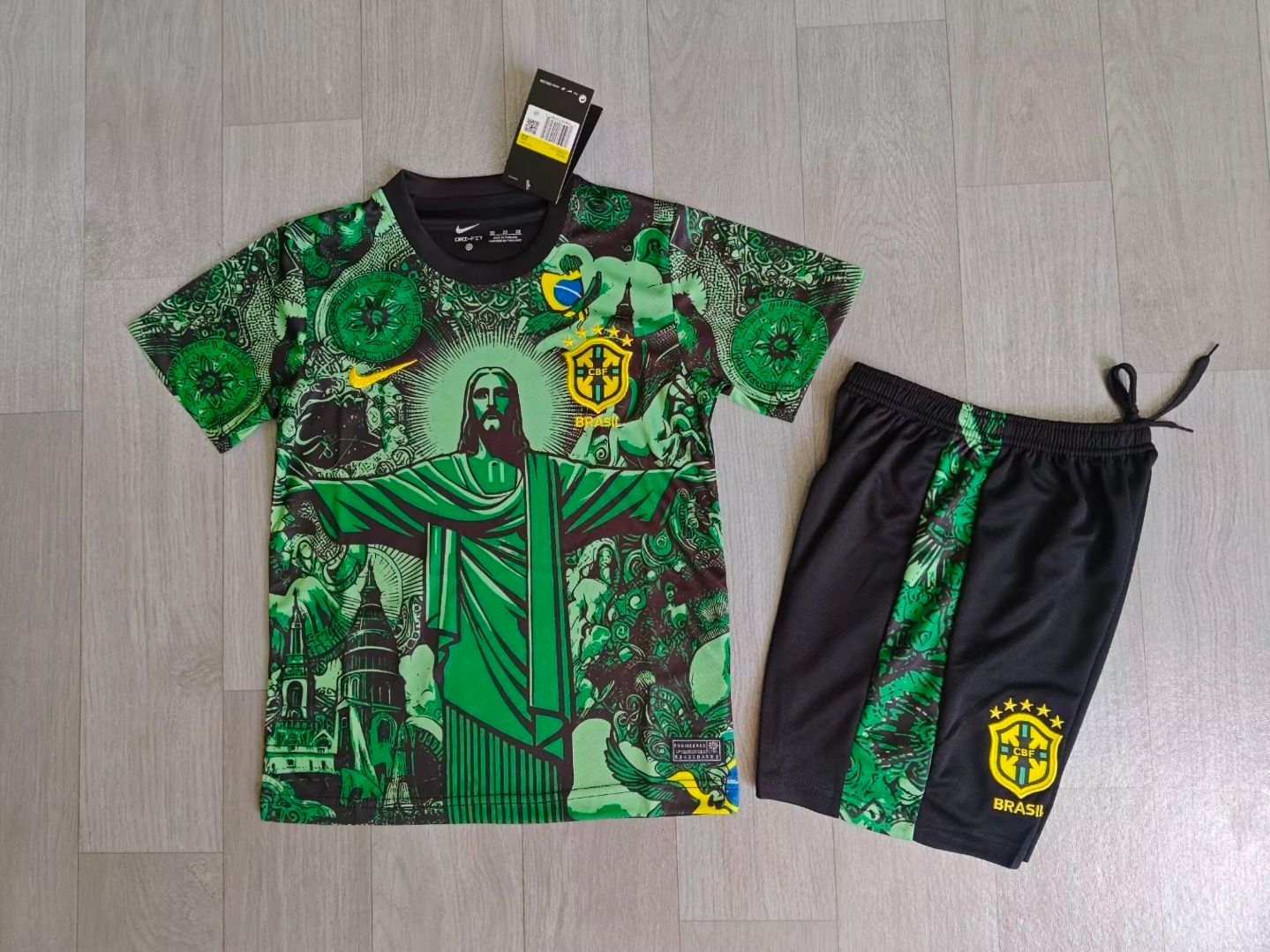 Conjunto Brasil Cristo redentor 2 - Premium Quality 