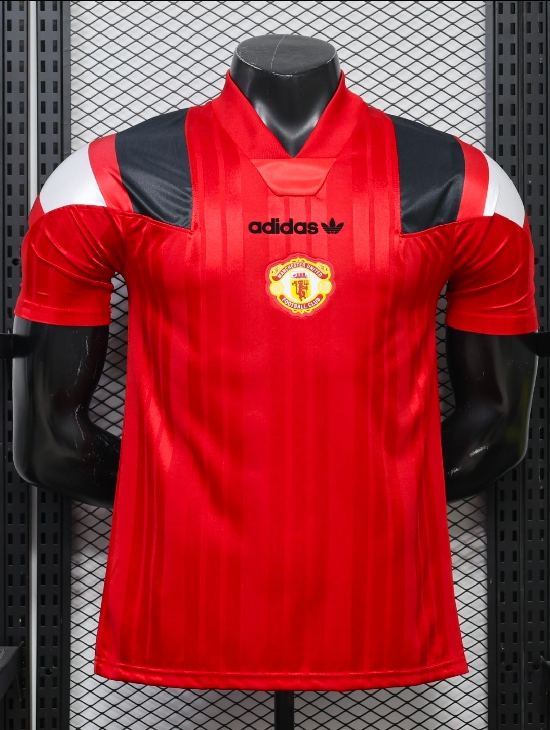 Manchester united 2026 retro manga corta - PREMIUM QUALITY Manchester united 2026 retro manga corta - PREMIUM QUALITY