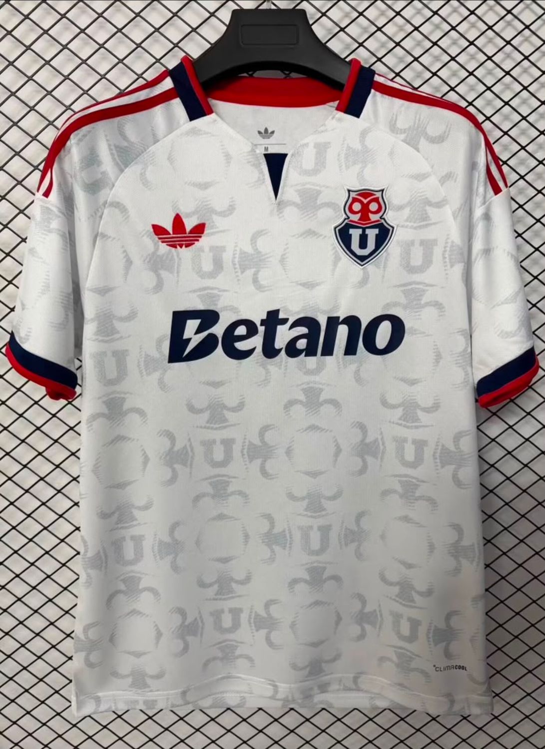 Universidad de Chile blanca manga corta 2027 - PREMIUM QUALITY Universidad de Chile blanca manga corta 2027 - PREMIUM QUALITY