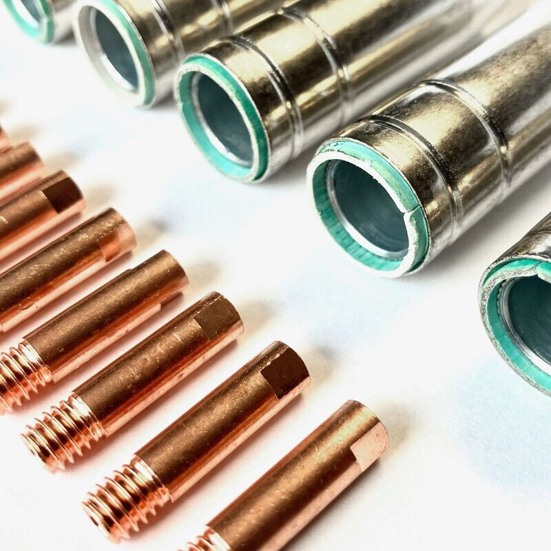 MB15 5 x Gasdüsen konisch, steckbar + 10 x Stromdüsen Ø 0,8 M6x25 MB15 5 x Gasdüsen konisch, steckbar + 10 x Stromdüsen Ø 0,8 M6x25