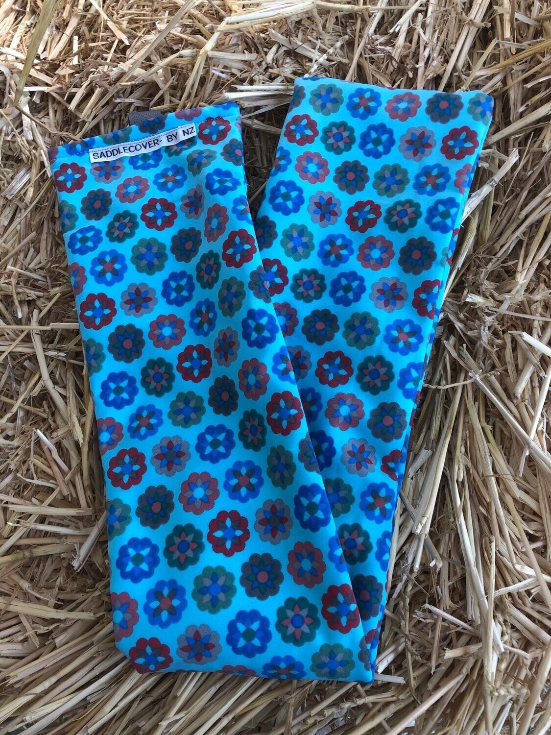 Schweifschoner Blau / Blumen Muster