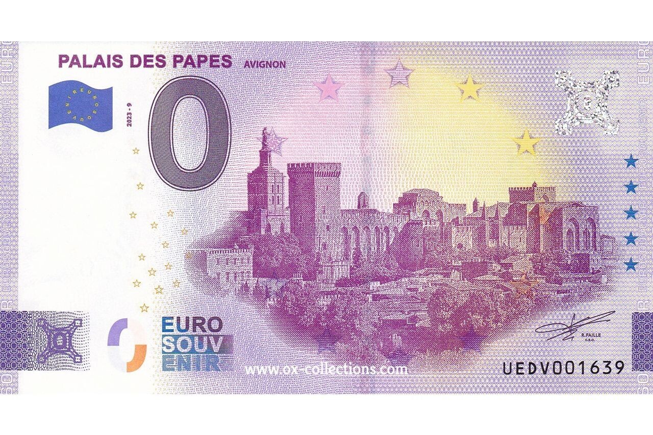 FR - Palais des Papes - 2023-09