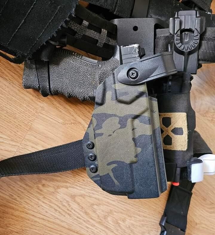 Holster OWB -- Glock Olight
