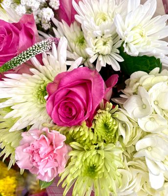 BOUQUET OF FLOWERS - BOX-ADD ON ONLY