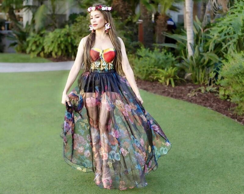 Beautiful and Elegant Corsets Musa Mariposa