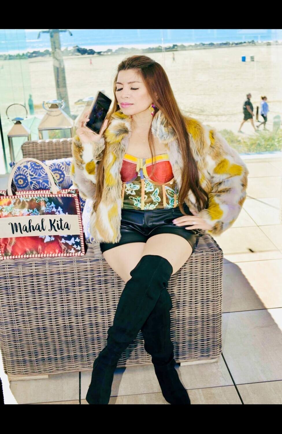 Beautiful Corset and Mahal Kita Bag