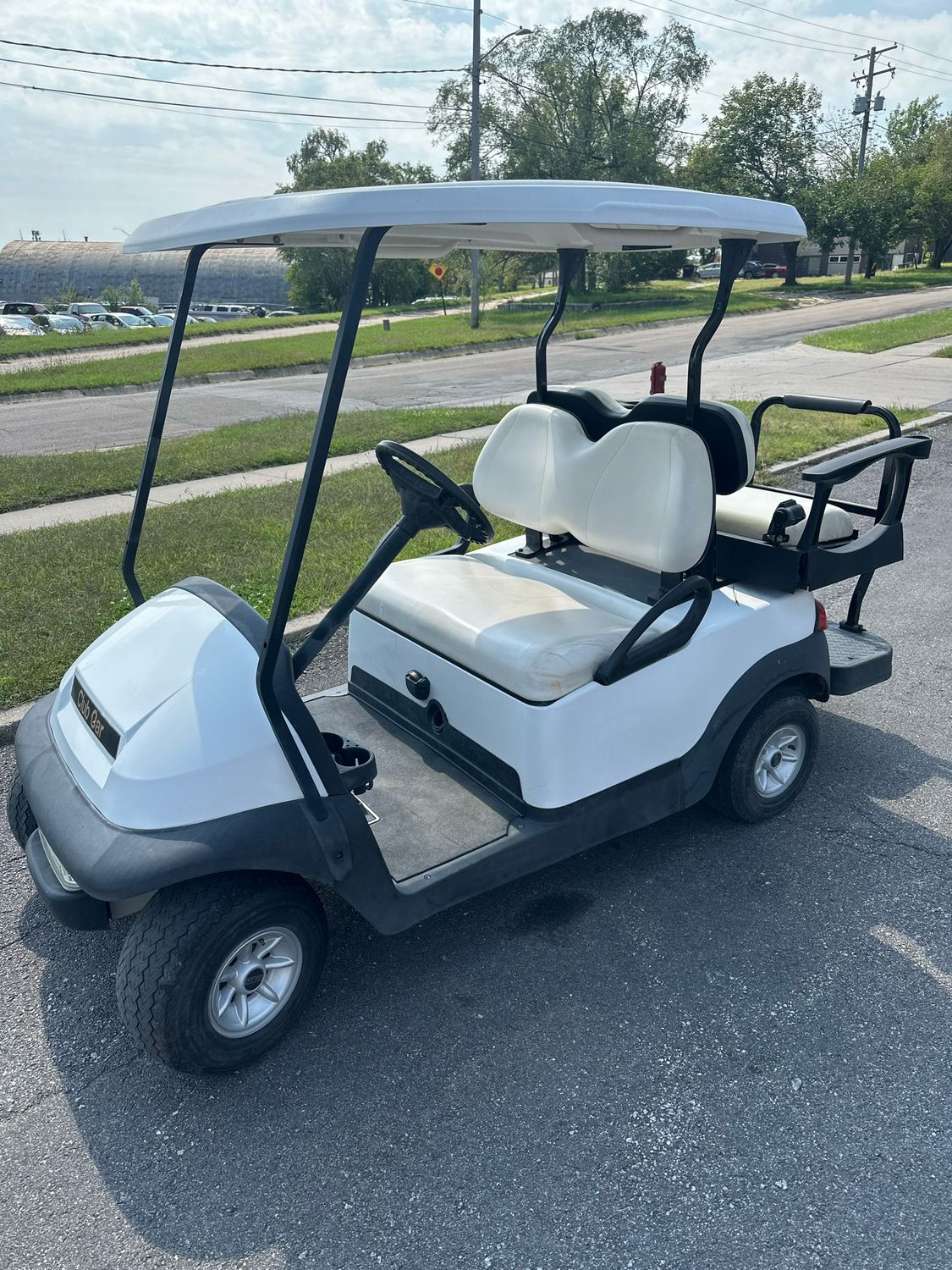 2009 Club Car Precedent Electric 4 Passenger