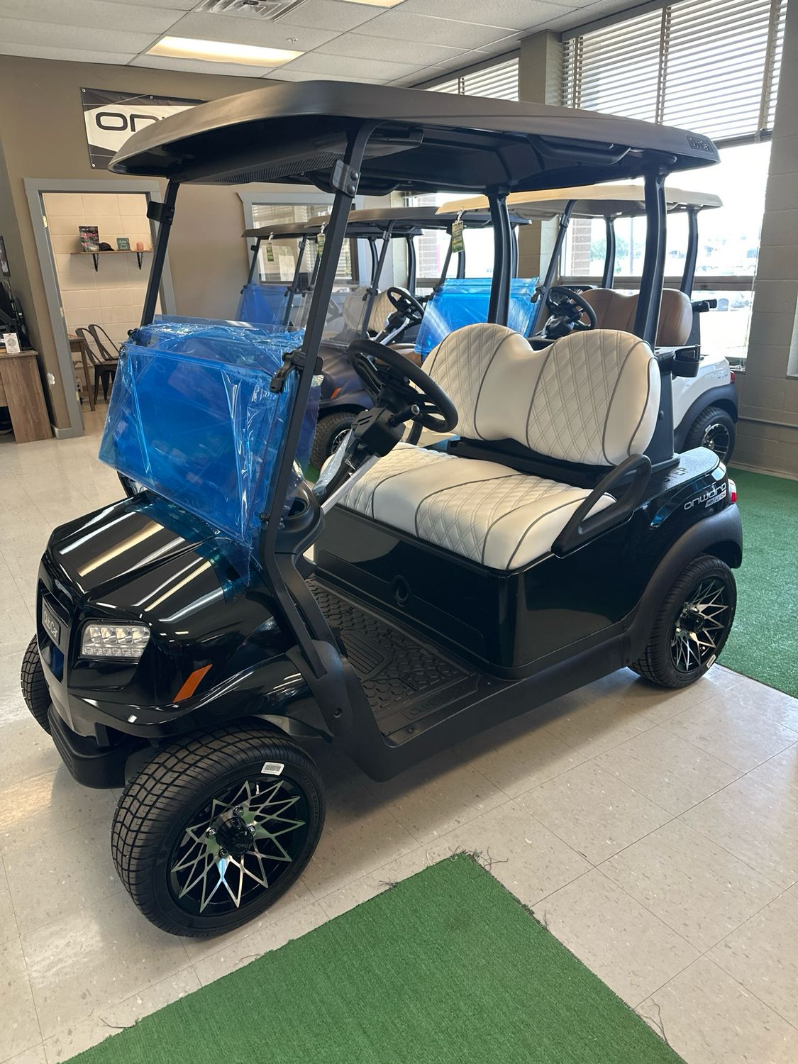2027 Club Car Onward Lithium Ion 2027 Club Car Onward Lithium Ion