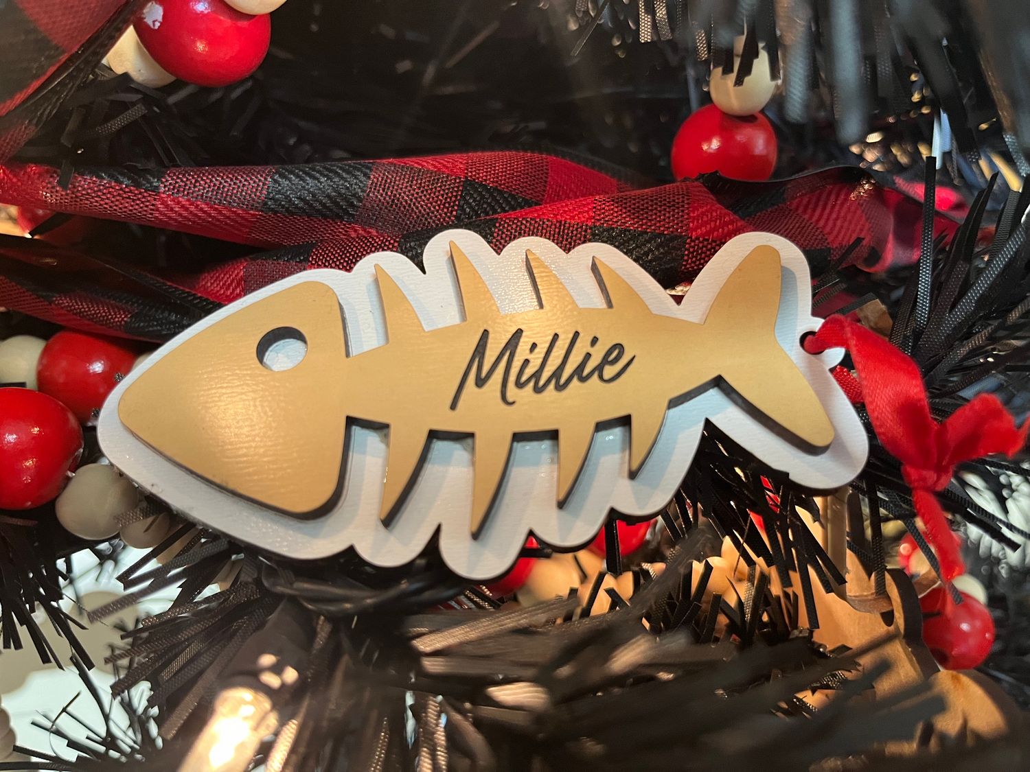 Fish-Bone Cat Ornament